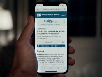 Can I lose 20 pounds in a month? 3 {{brizy_dc_image_alt entityId=